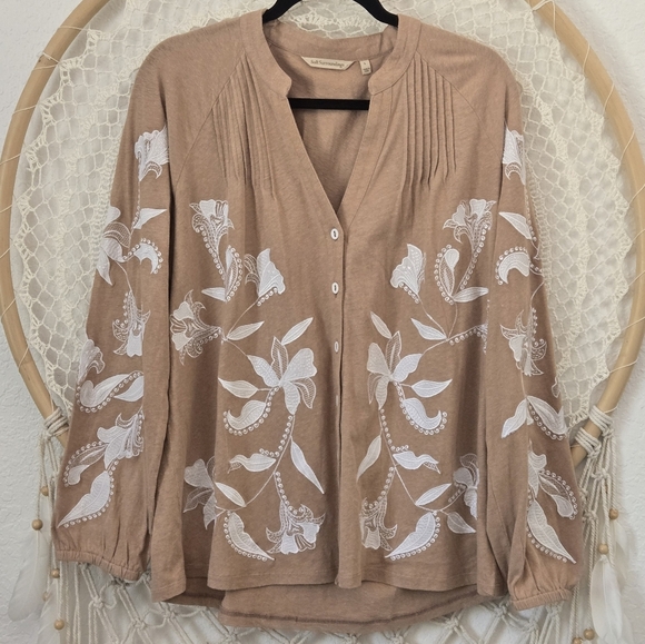 Soft Surroundings Alva Embroidered Knit Top Boho Balloon Sleeve Button Front L - Picture 12 of 13